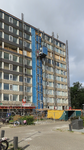 850716 Gezicht op de renovatie van de buitengevel van het flatgebouw Rooseveltlaan 189 t/m 219 in de wijk Kanaleneiland ...